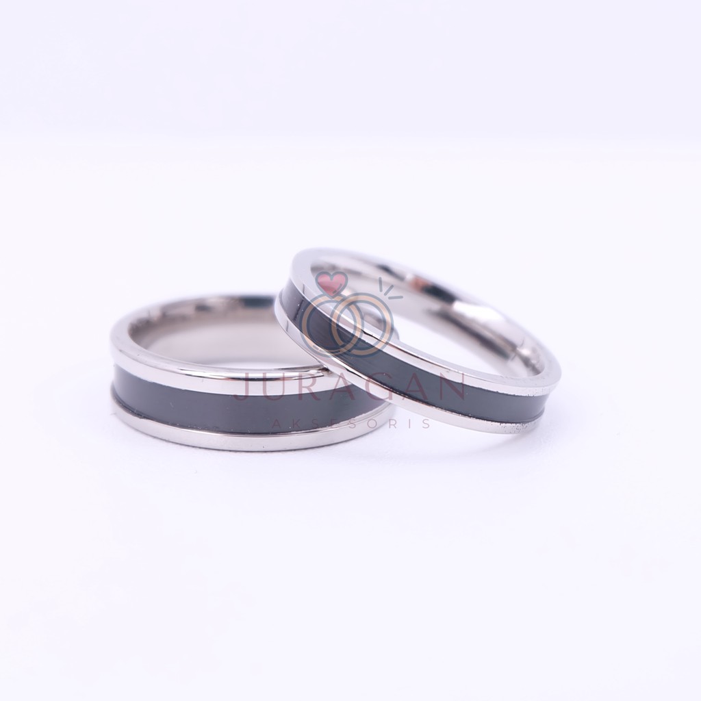 [HIGH QUALITY] Cincin Couple BUCIN R21 Titanium Ukir Nama + Box Cincin Beludru + BONUS Gelang Couple