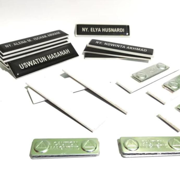 

Name Tag Id Card Papan Nama Dada Name Tag Nama Dada Gravo Magnet bagus