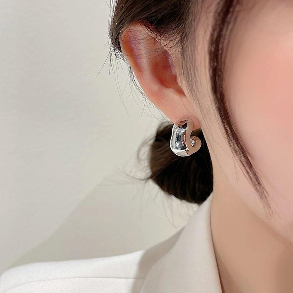 Mxbeauty Anting Wanita Kepribadian Pesta Geometris Desain Fashion Temperamen Lady Tidak Teratur Stud Earrings