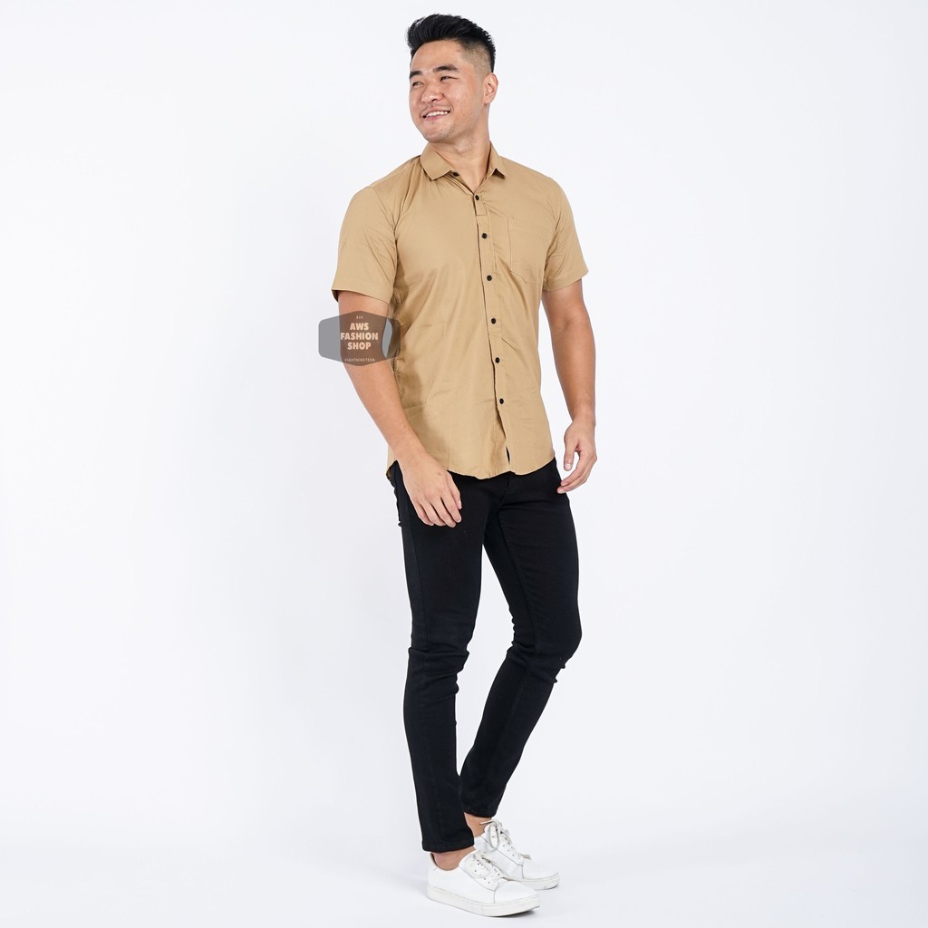 Kemeja Pria Lengan Pendek Polos Khaki Mocca Kemeja Slimfit Kemeja Polos Casual 819 - EightNineTeen