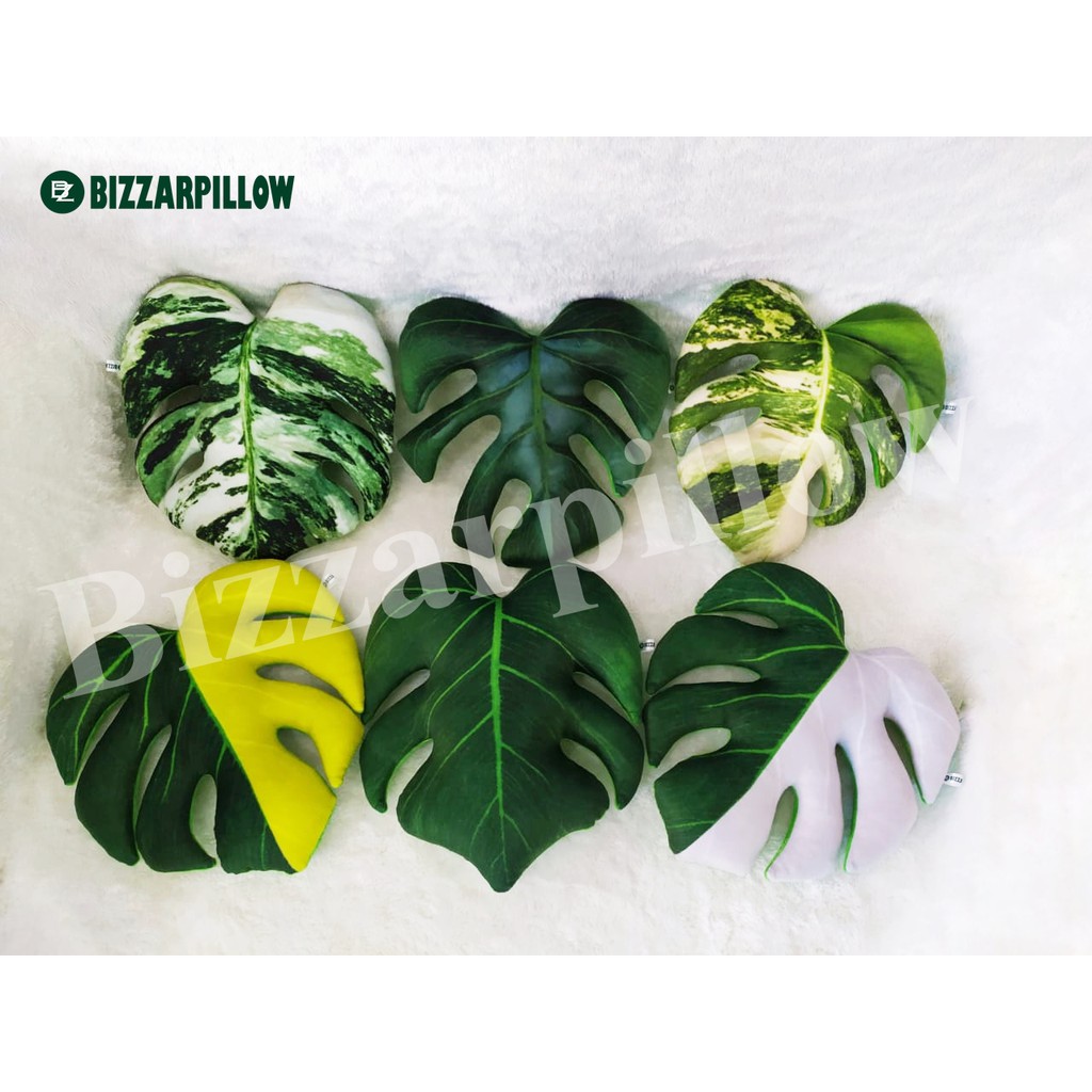 Bizzarpillow Bantal Sofa Bantal Daun Monstera Size M BZ151