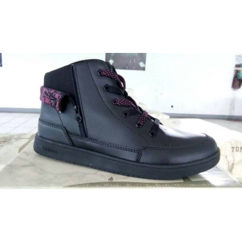 SEPATU TOMKINS ORIGINAL