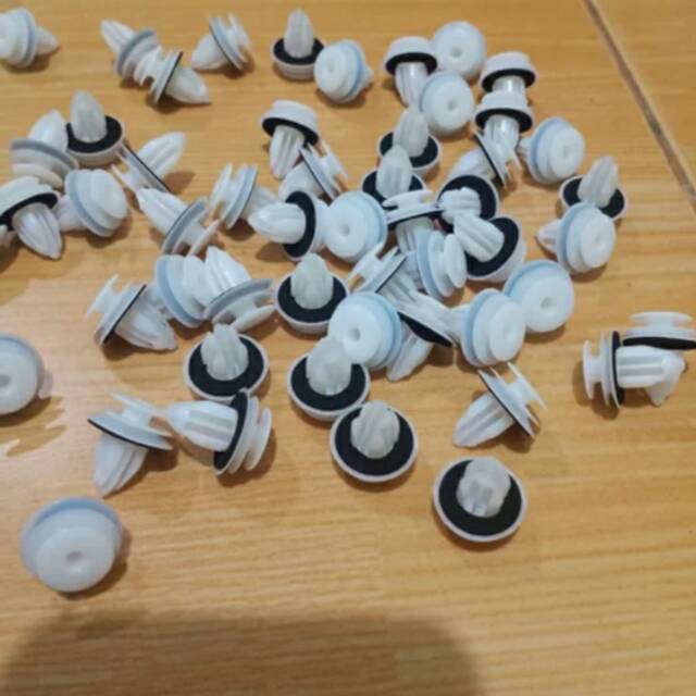 KANCING KLIP DOOR TRIM HARBOT UNIVERSAL 100 pc  AVANZA XENIA RUSH INNOVA TERIOS AGYA AYLA DLL