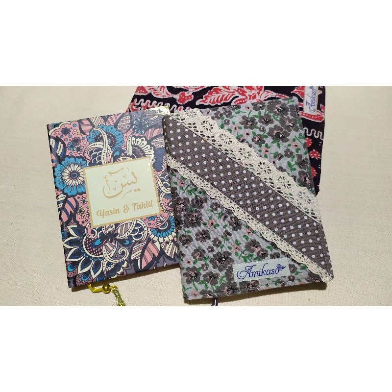 

SAMPUL BUKU SURAT YASIN