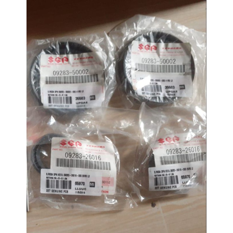 seal roda depan dan seal as roda depan Suzuki jimny atau katana orisinil sgp Japan