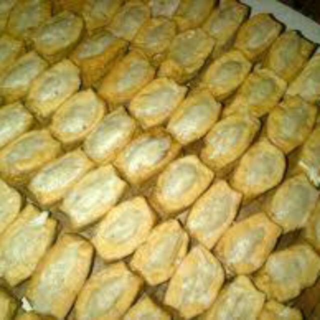 

Tahu bakso dan bakso halal.