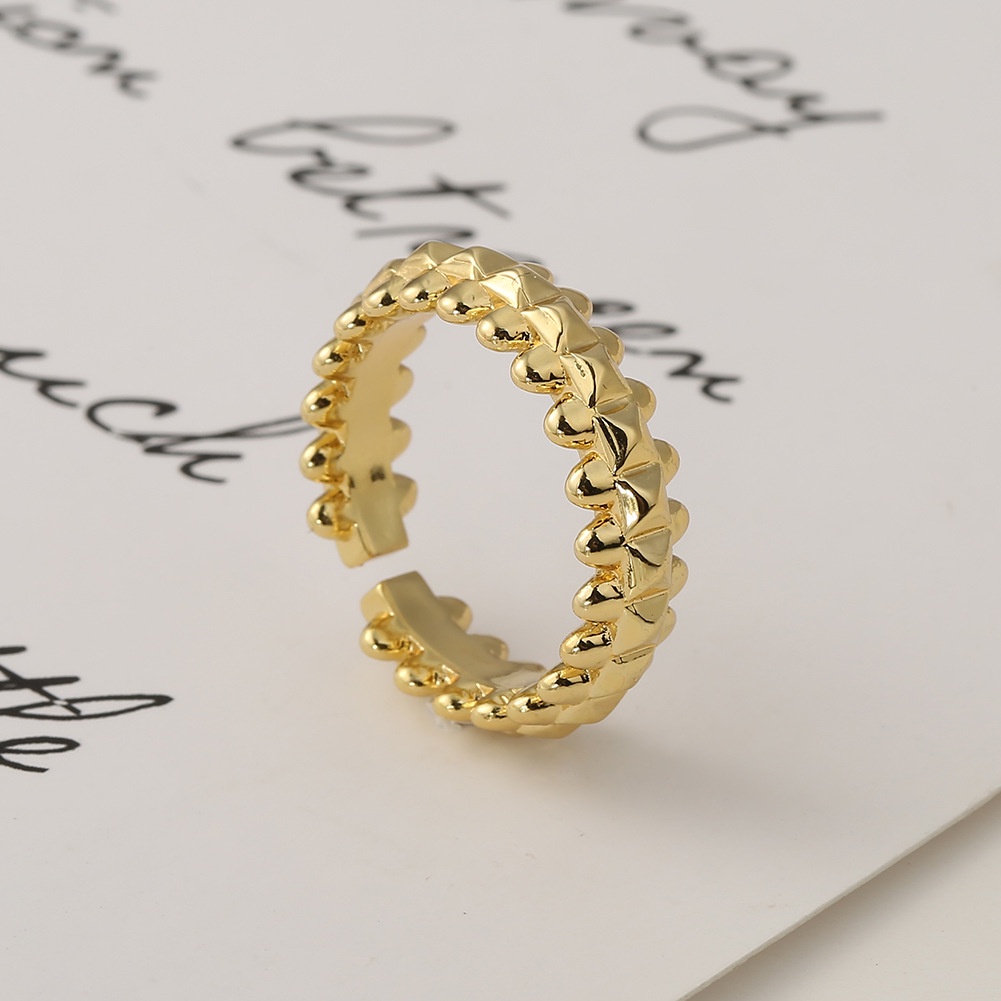 Ornamen tembaga mengkilap cincin pasangan pria dan wanita retro kepribadian cincin temperamen kecil