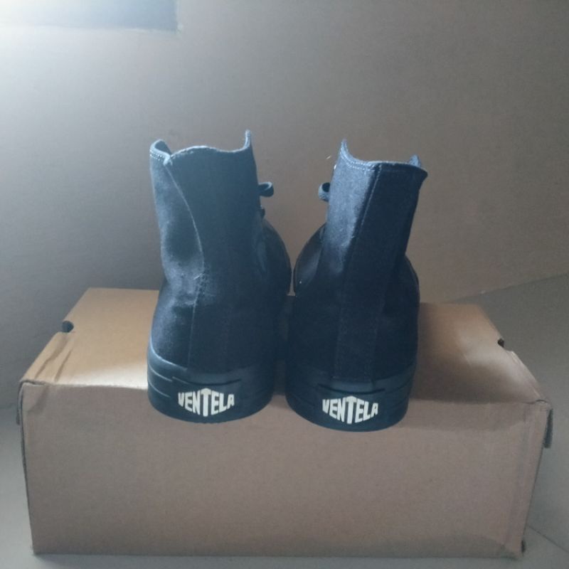 Ventela Ethnic Black Second Like New