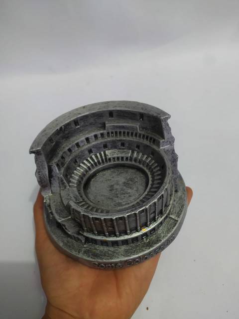 (BISA COD) MINIATUR ROME COLOSSEUM DARI FIBERGLASS UKURAN 12 CM - PAJANGAN DEKORASI RUMAH MURAH