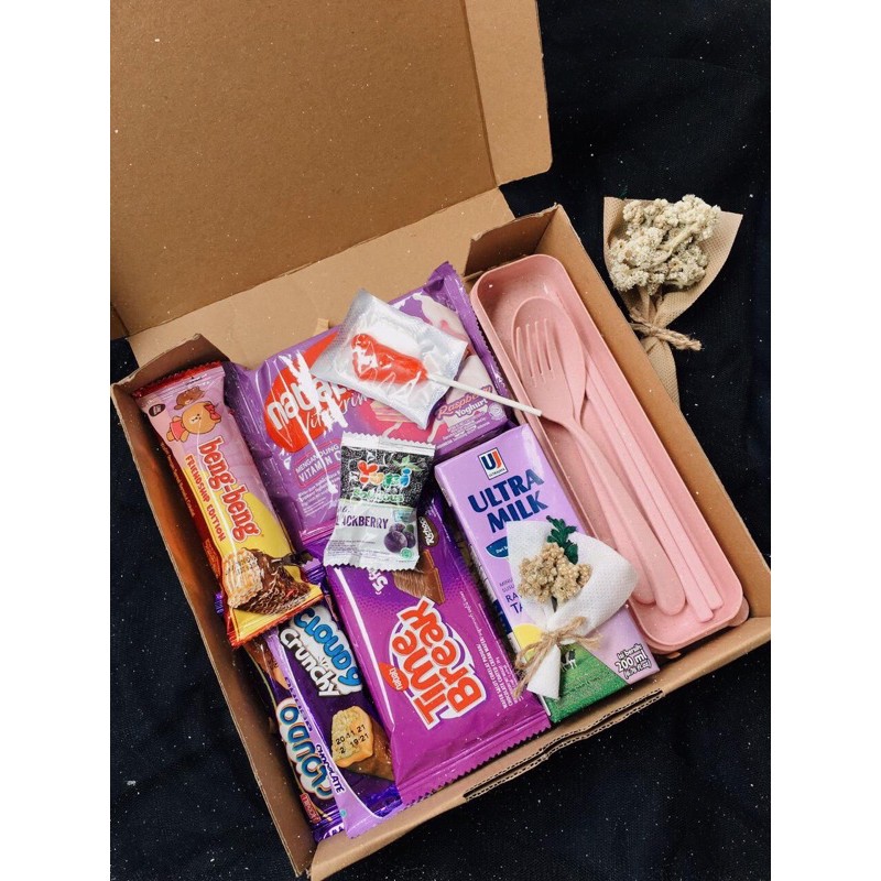 

HAMPERS/KADO/SNACK BOX [BARANG READY]
