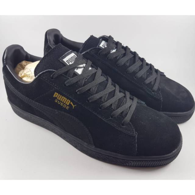 puma suede black on black