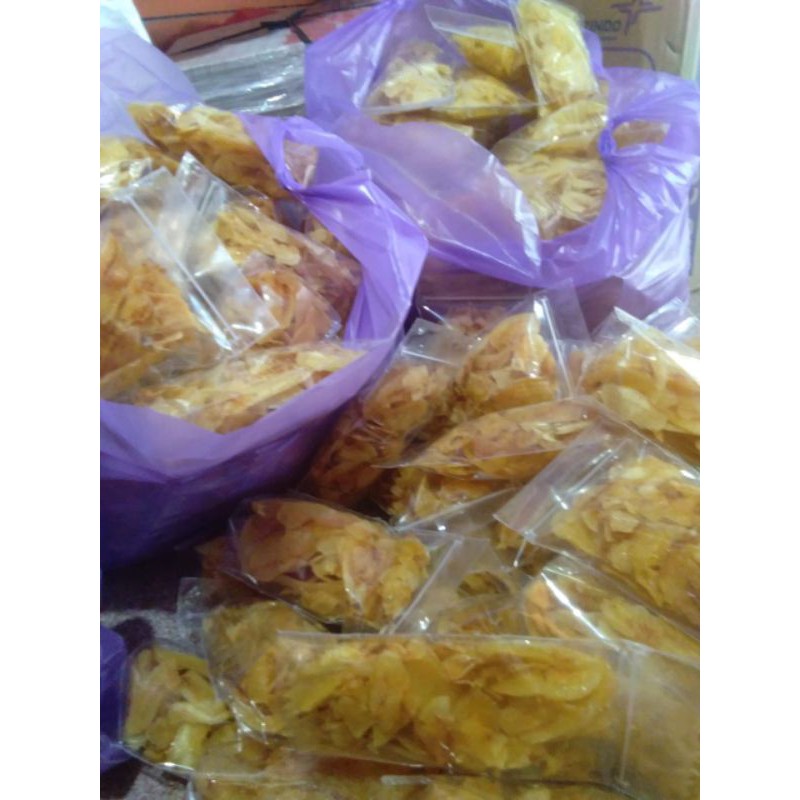 

kripik pisang renyah manis asin gurih