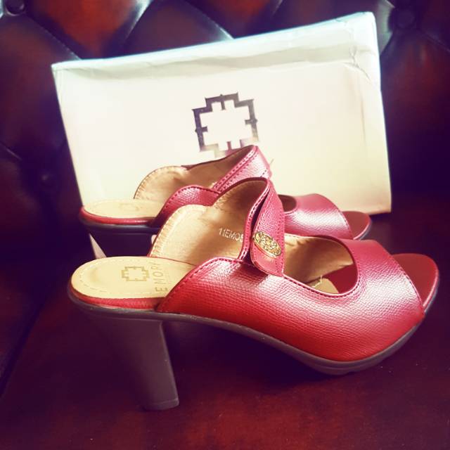 sendal heels merk emory style 11EM0509