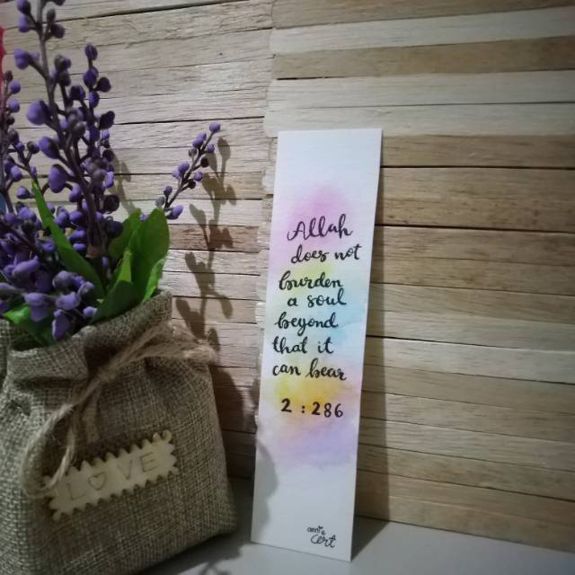 

Bookmark watercolor handmade (pembatas buku)