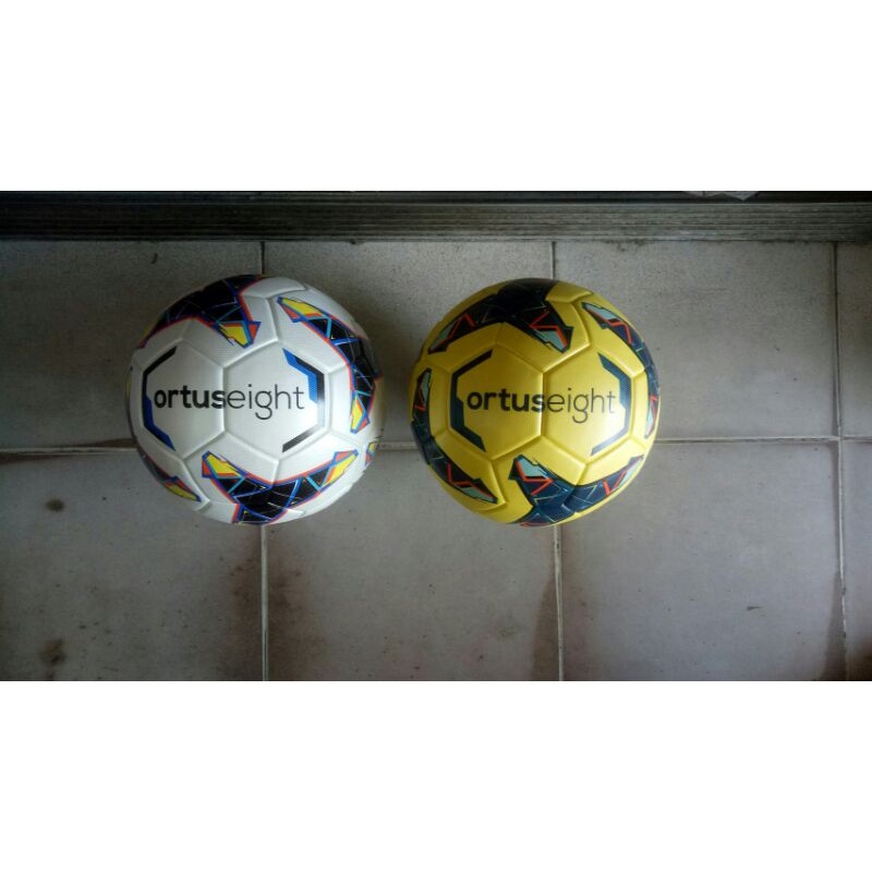 bola kaki ortuseight cyclone fb comp ball