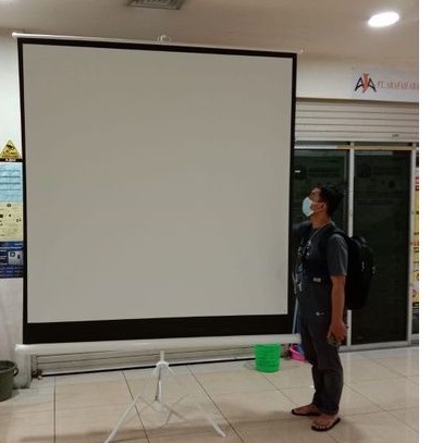 Screen tripod projector 70 inch | layar proyektor standing 70 inch