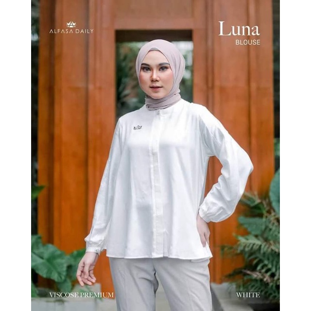 KEMEJA PUTIH "LUNA BLOUSE" By Alfasa Daily