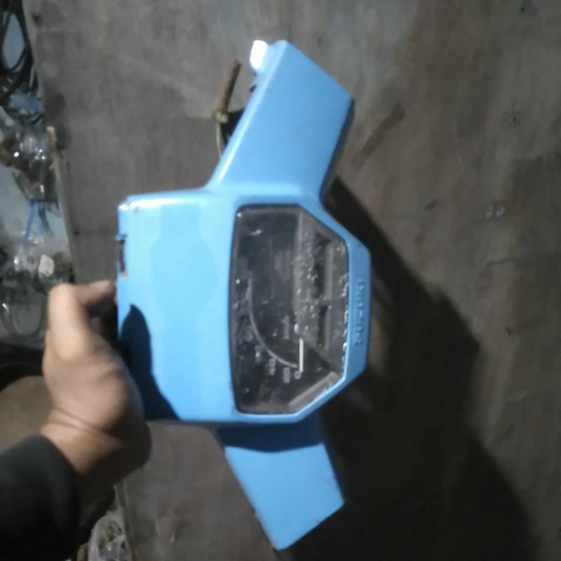 batok atas set spido Suzuki rc100 bekas copotan motor