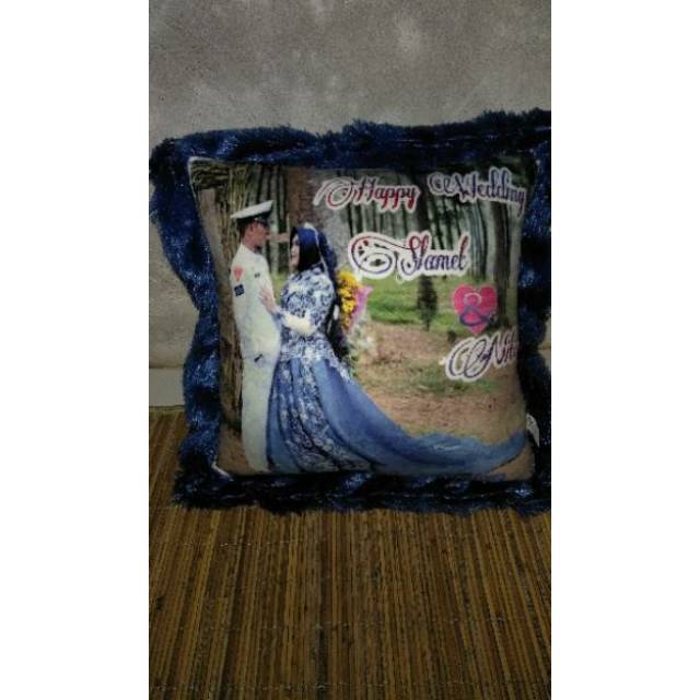 Bantal foto / bantal costum / bantal hadiah/ kado pernikahan / kado