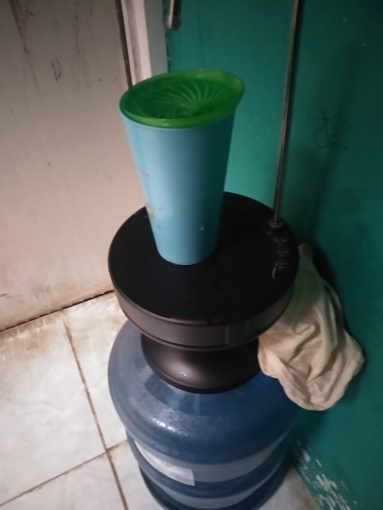 Pompa Galon Elektrik Fleco F-p831 Mudah Di Gunakan