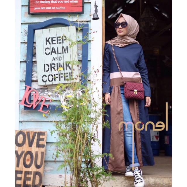 (Prewashed) Navy Max Top by MONEL