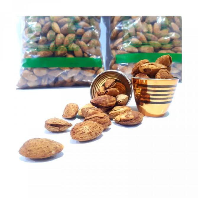 

Kacang Almond Roasted 500 Gram Melina_Galeri