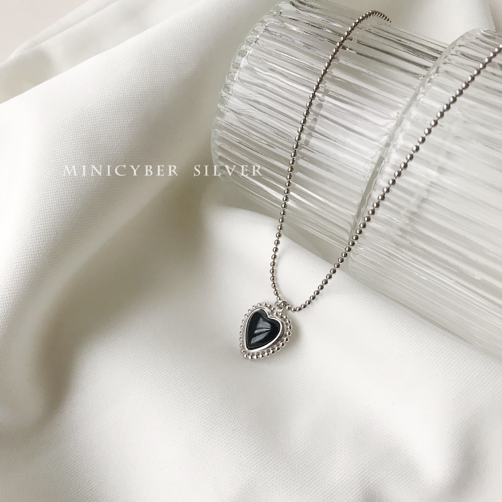 Black Heart Necklace French Metal Love Clavicle Chain Korean Simple Female Short Pendanklace Female Short Pendant for Women