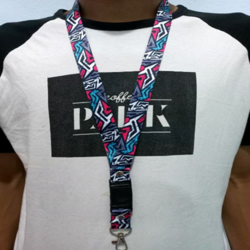

Lanyard Tisu Printing Tali Gantungan Id Card Handphone Motip Garis