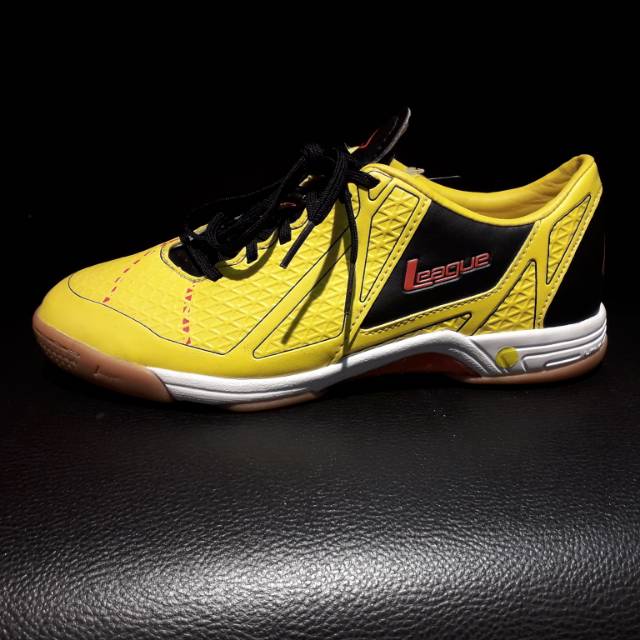  Sepatu league  gioro yellow Shopee Indonesia