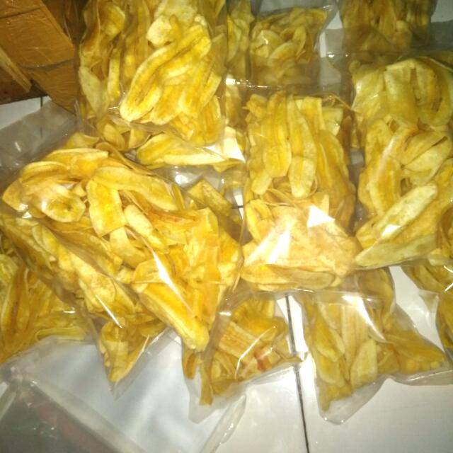 

Keripik pisang manis pedas dan asin coklat ibu mariyah halal home made isi 500gr