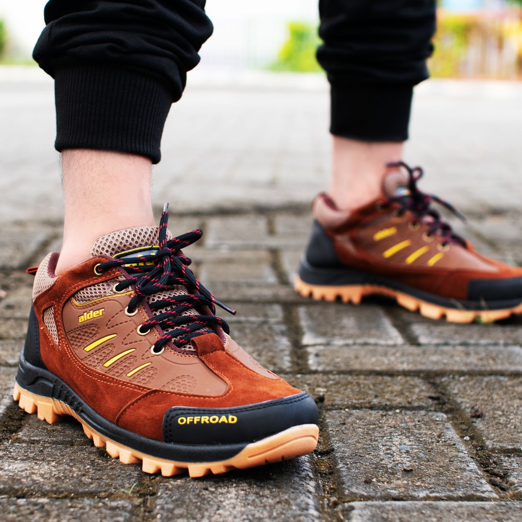 sepatu pendaki gunung pria alder laki laki dewasa  touring outdoor hiking pria boots terbaru size 39-43 keren sol karet mentah