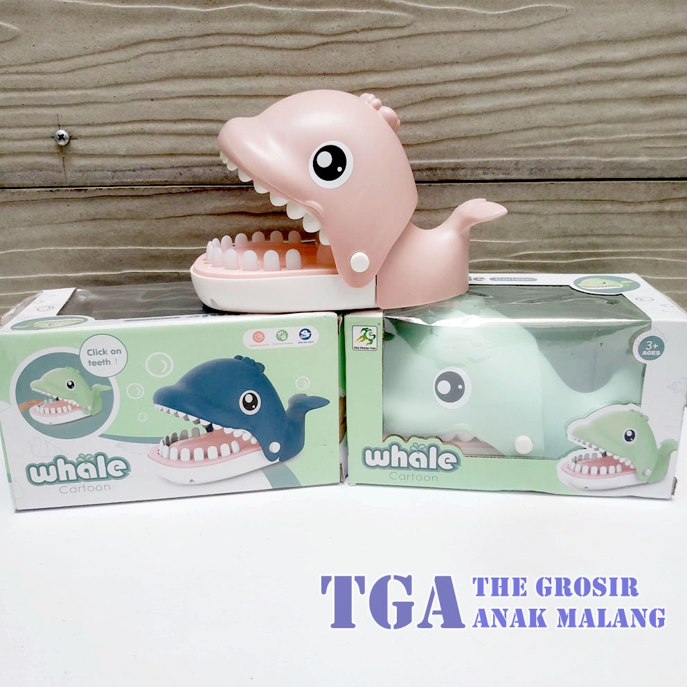 Whale Cartoon Mainan Prank Ikan Paus Gigit Jari Running Man Games