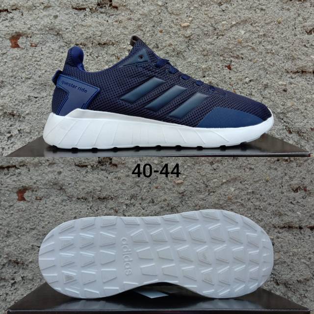 ADIDAS ULTRABOOST PRIA