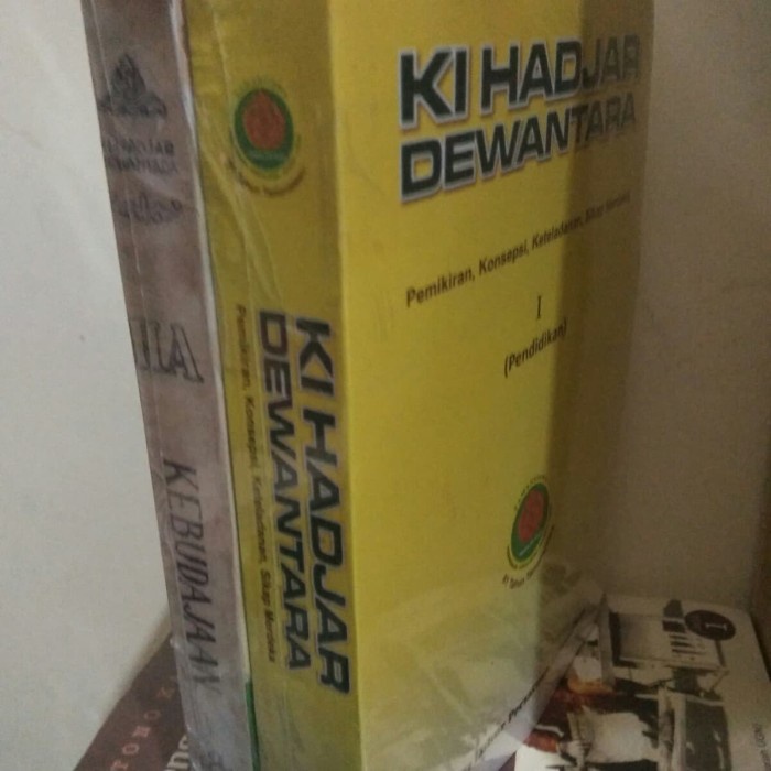 PAKET 2 BUKU PENDIDIKAN & KEBUDAYAAN - KI HAJAR DEWANTARA