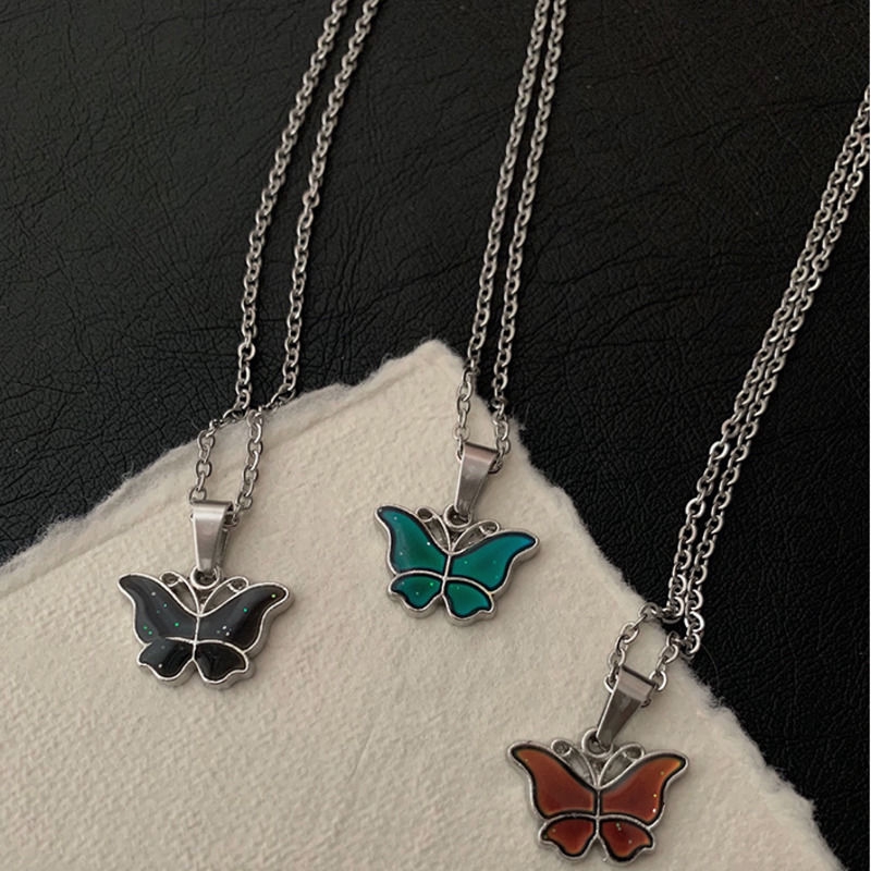 Color-changing Necklace Butterfly Pendant Tide Simple Temperament Clavicle Chain