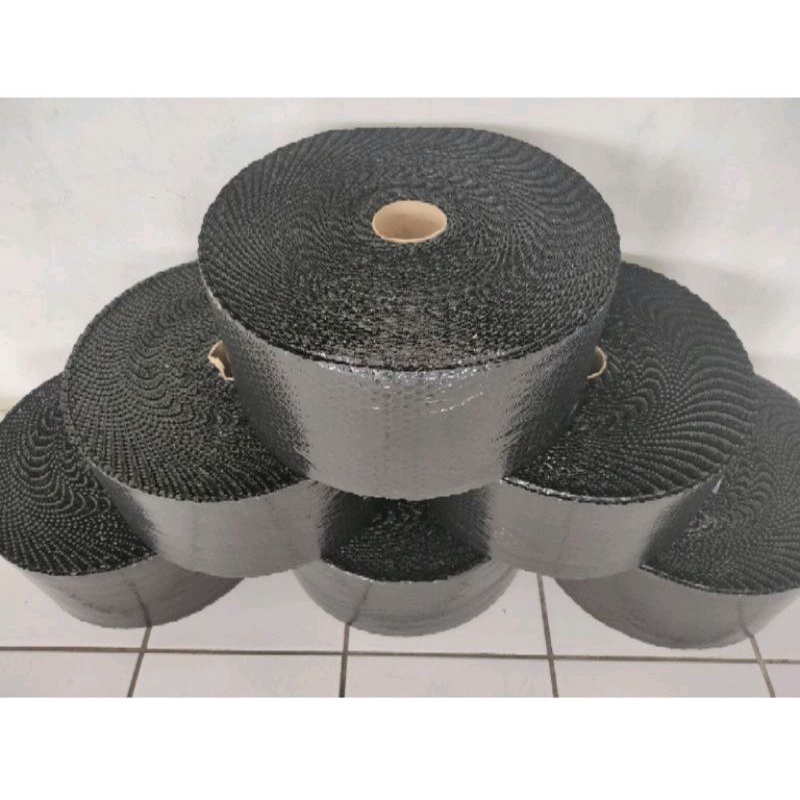 

BUBBLE WRAP HITAM 100 X 50 CM / BUBBLE WRAP PACKING 1 METER