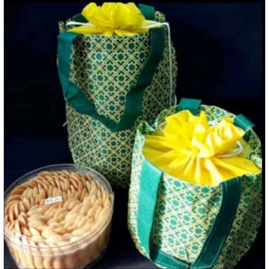 Goodie Bag 3 toples Kue Kantong Souvenir Hantaran