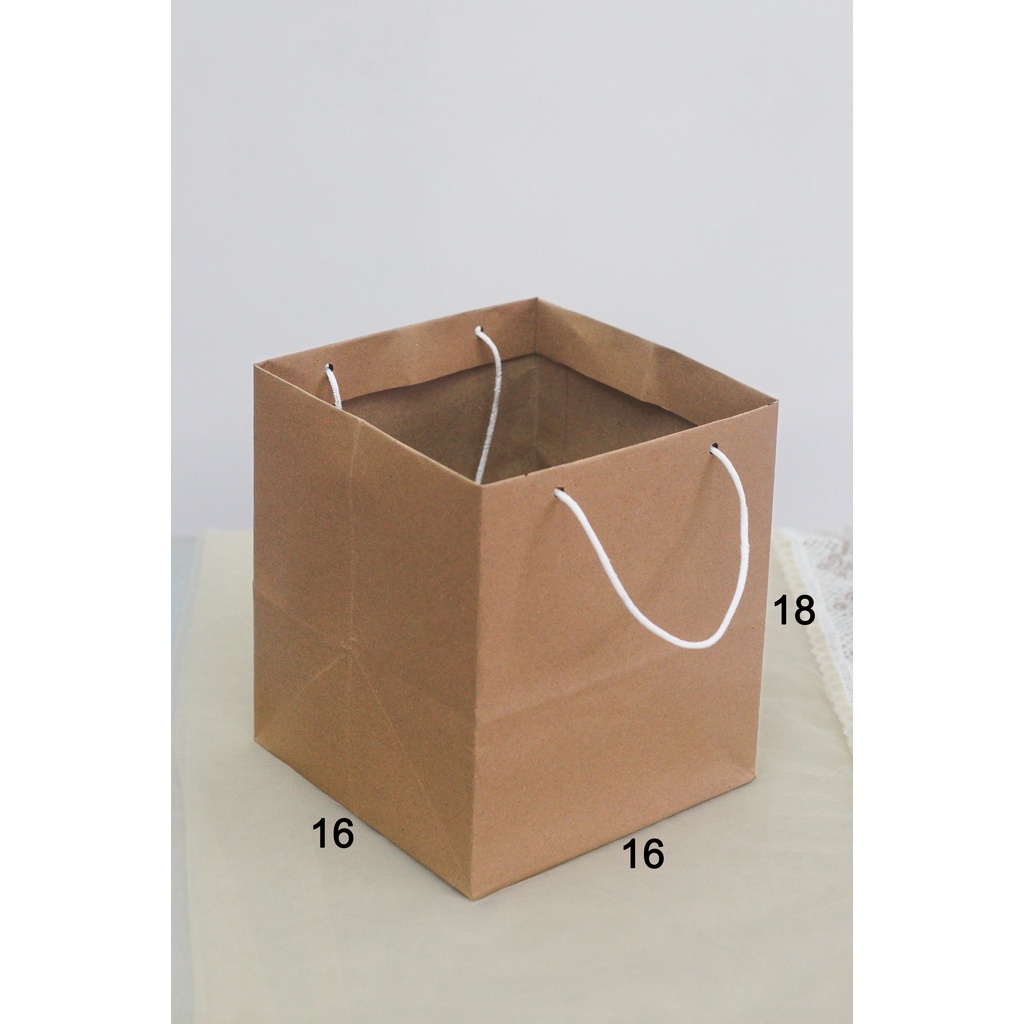 

Paper bag 16x16x18 (PxLxT) paperbag coklat polos Goodie Bag