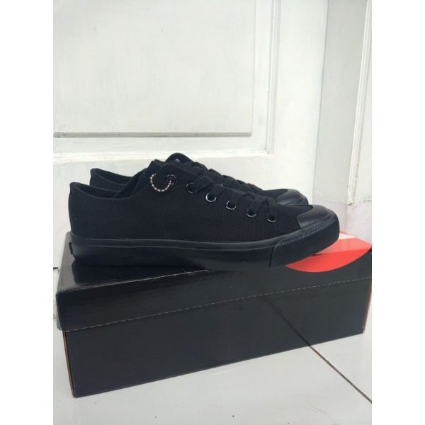 sepatu wanita pria Airwalk basic low mono black original / Sneaker pria wanita