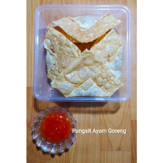 

Pangsit Ayam Goreng