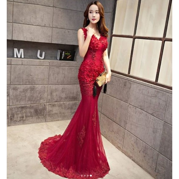 gaun wedding merah bunga/ gaun pengantin mermaid, gaun undangan