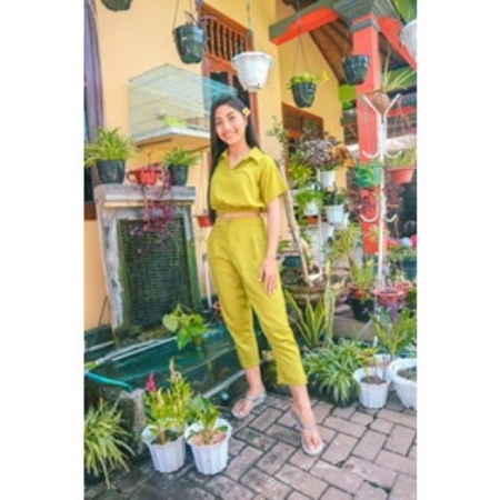 SETELAN SET WANITA POLOS ATASAN CROP + CELANA POLLY