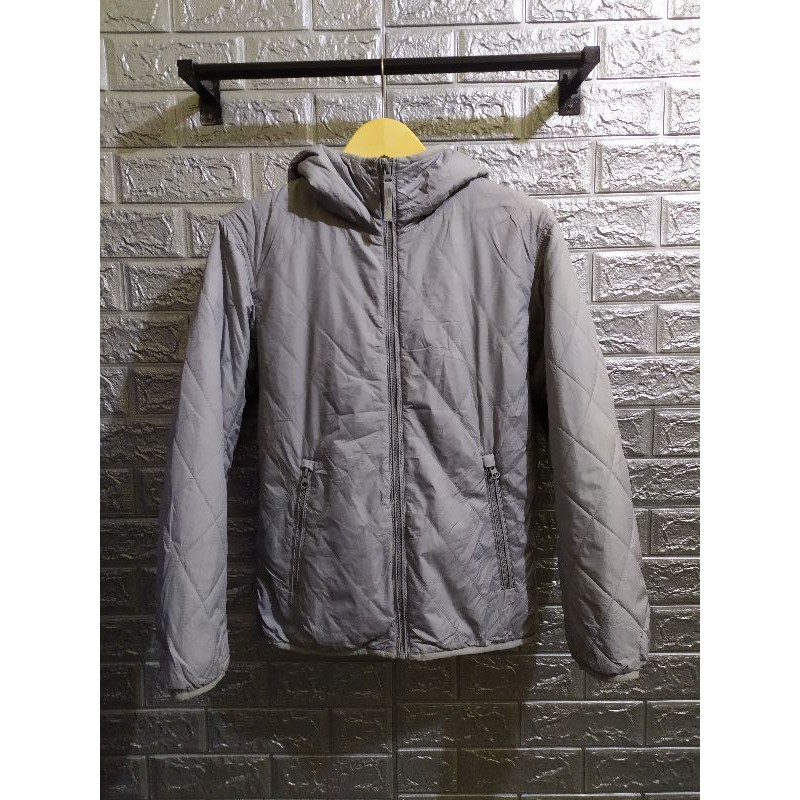 Jaket UniqLo Pria size S second