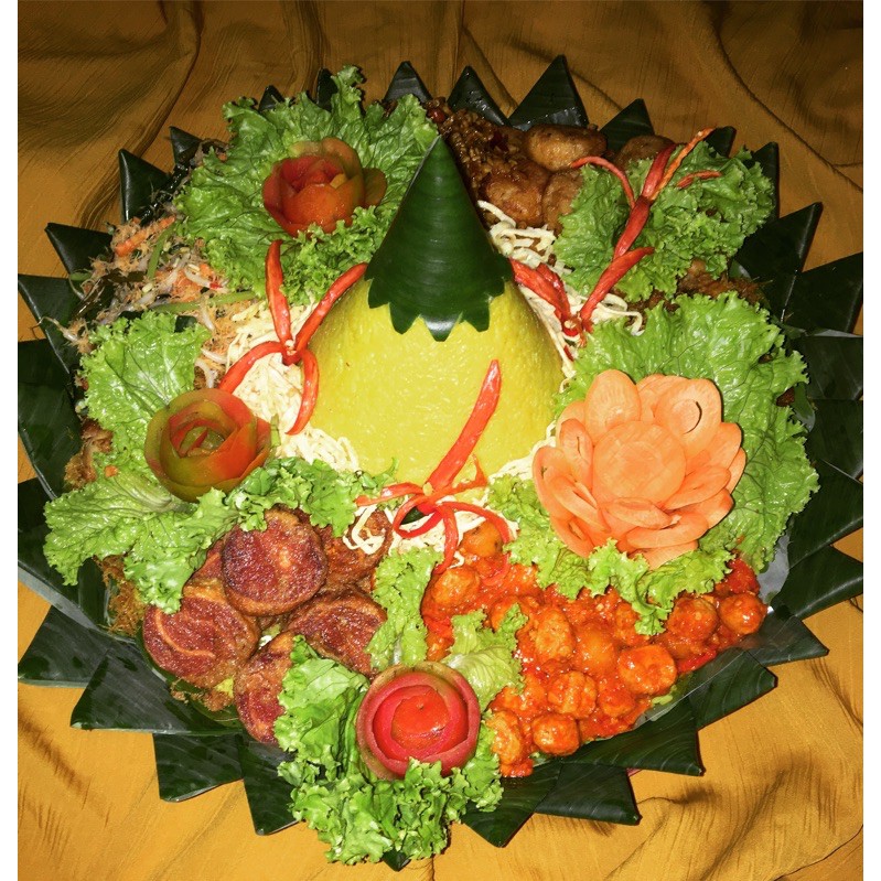 

NASI TUMPENG by SARI MANIS CATERING