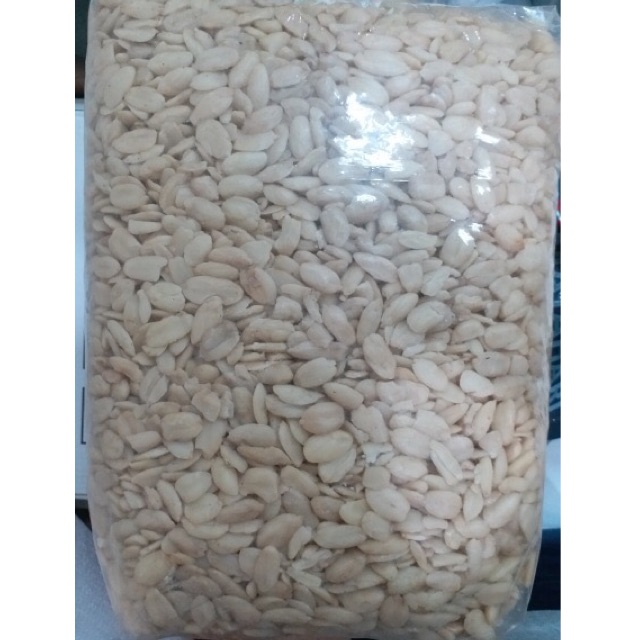 Kacang Kenari Utuh Mentah repack 1 kg