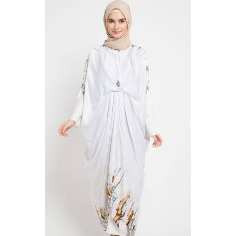 Dress Panjang Putih Luire