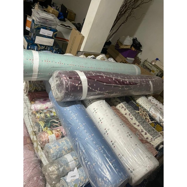 kain dior silk / maxmara lux / kain maxmara motif / dior silk motif / satin silk motif / kain satin 