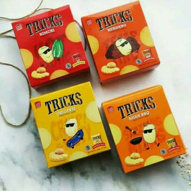 

TRICKS biskuit kentang 1 Box