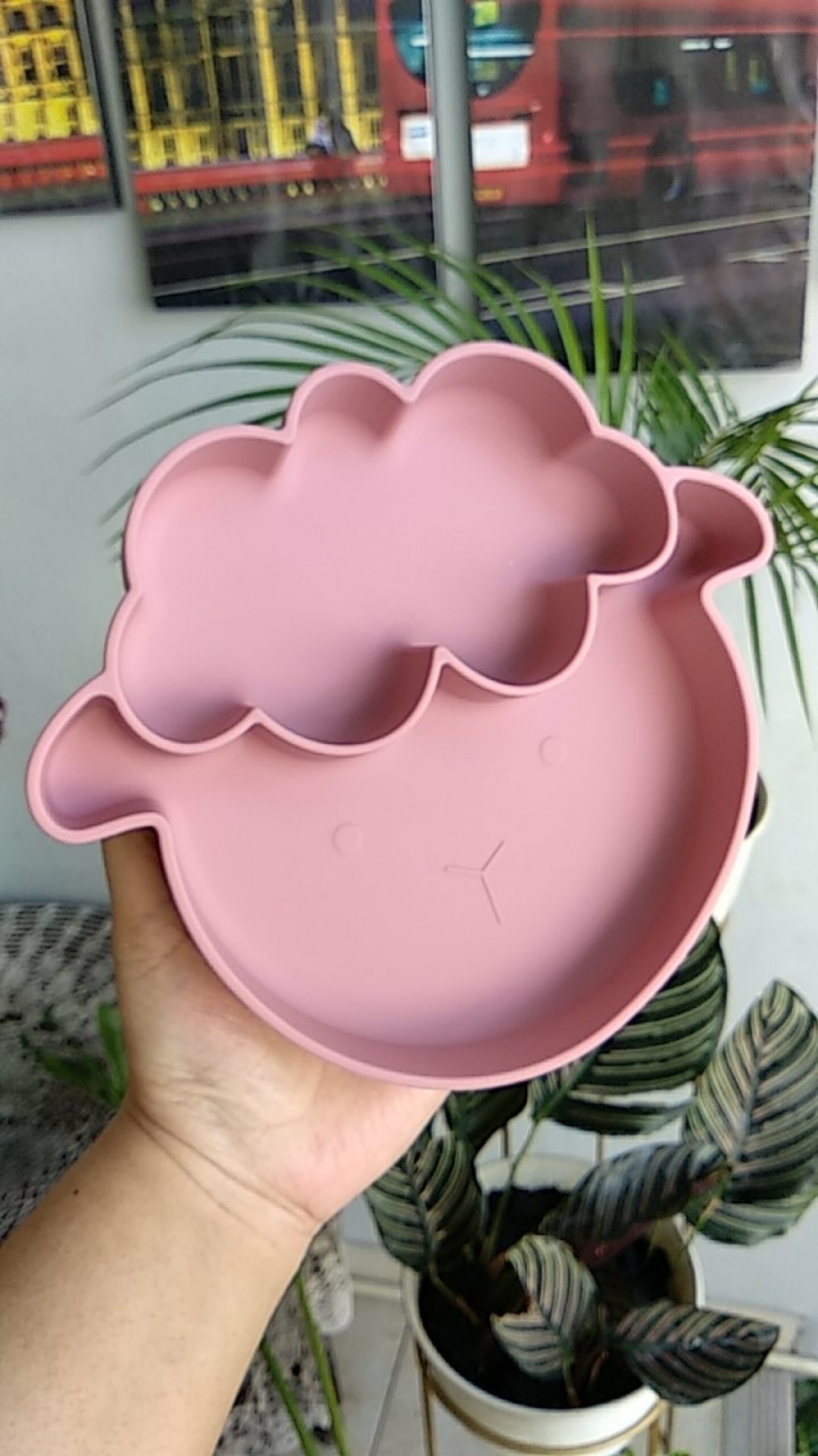 1pc Piring Bentuk Domba Bahan Silikon Food Grade Tanpa Bpa Untuk Bayi Belajar Makan