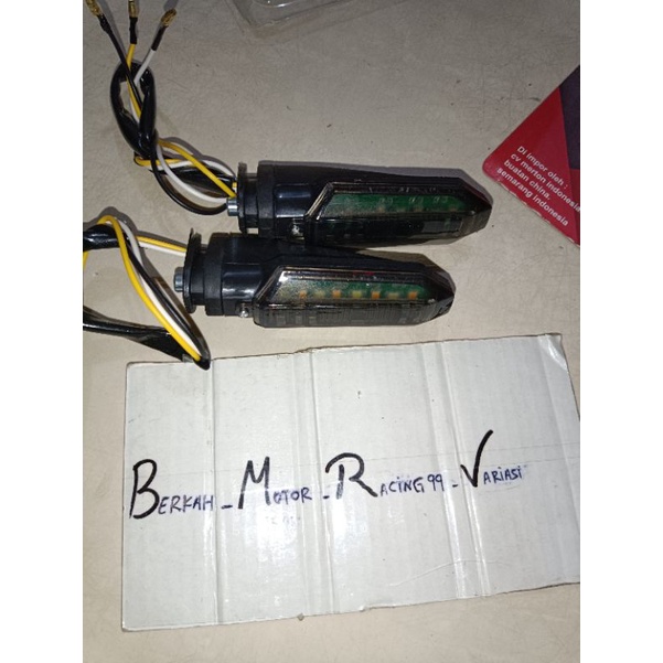 LAMPU SEIN RUNNING 2 MODE LAMPU SEN LED SEPASANG MODEL CB150R CBR150 CB 150 R CBR CB 150R CB150 NEW 